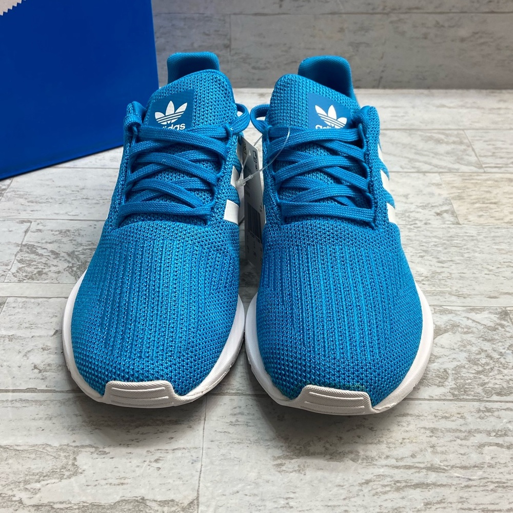 Adidas Swift Run unisex kids running shoes - Picture 3 of 7